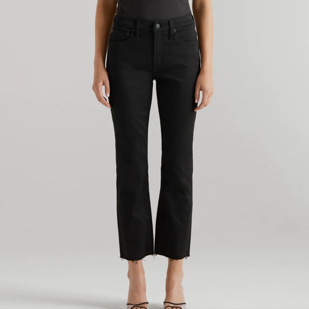 Edwin Black Bree Slim Straight Crop Jeans 27